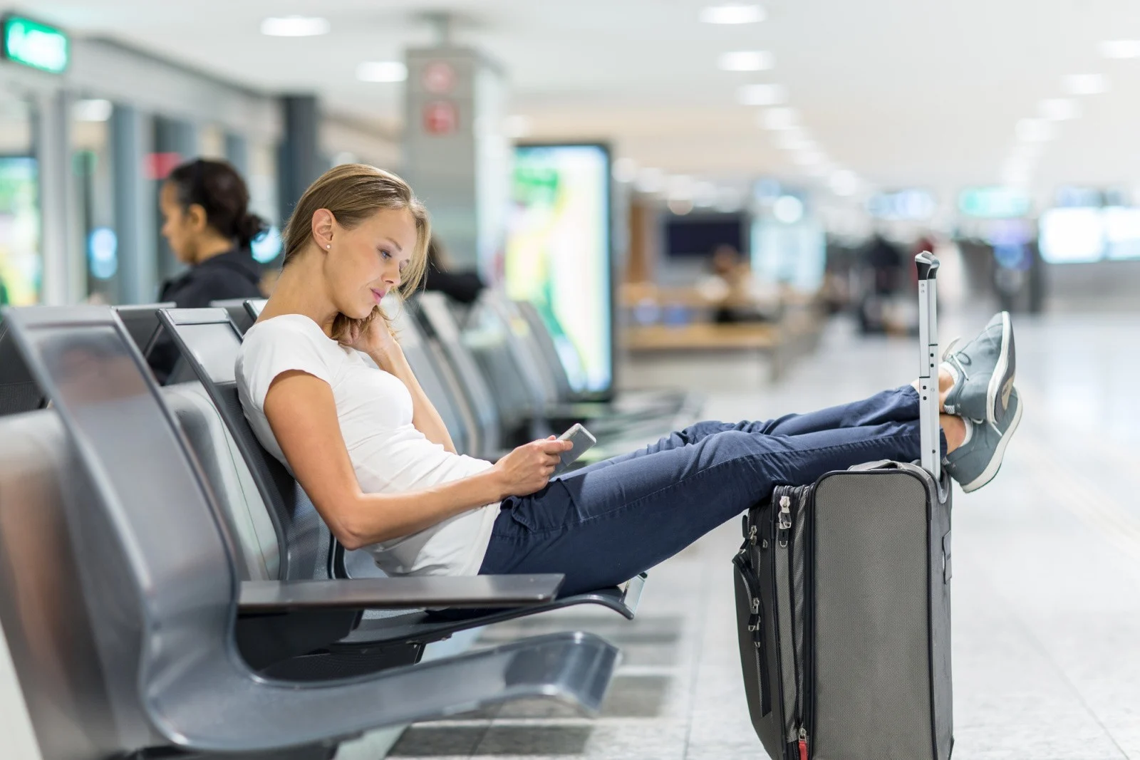 10 steps of using eSIM travel data