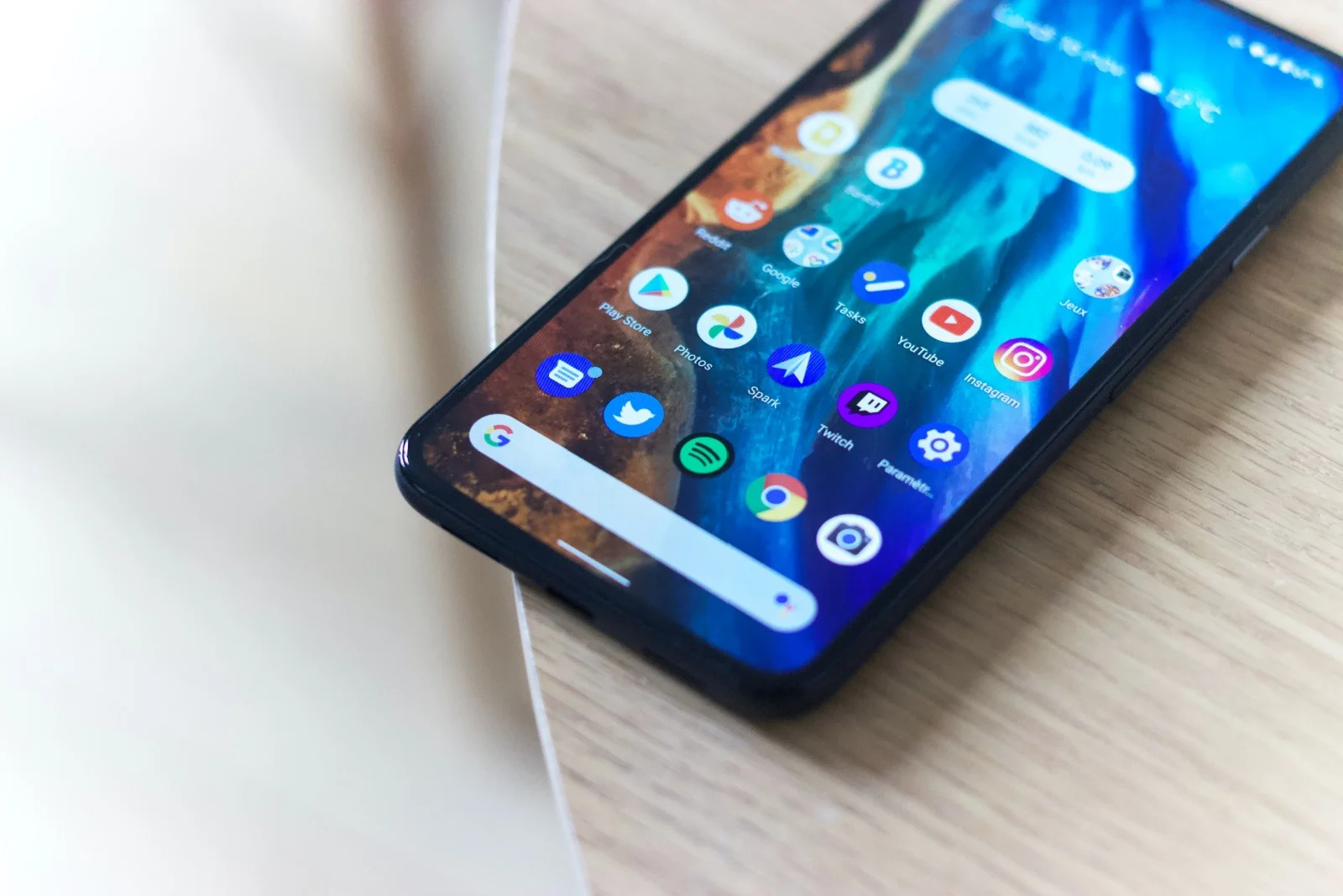 Google Pixel eSIM settings (with examples)