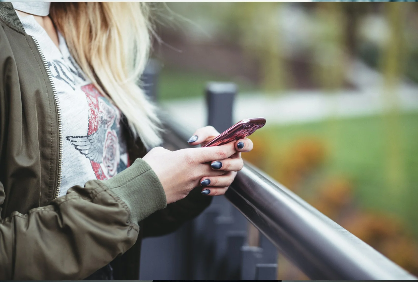 How to avoid data roaming charges on your Android