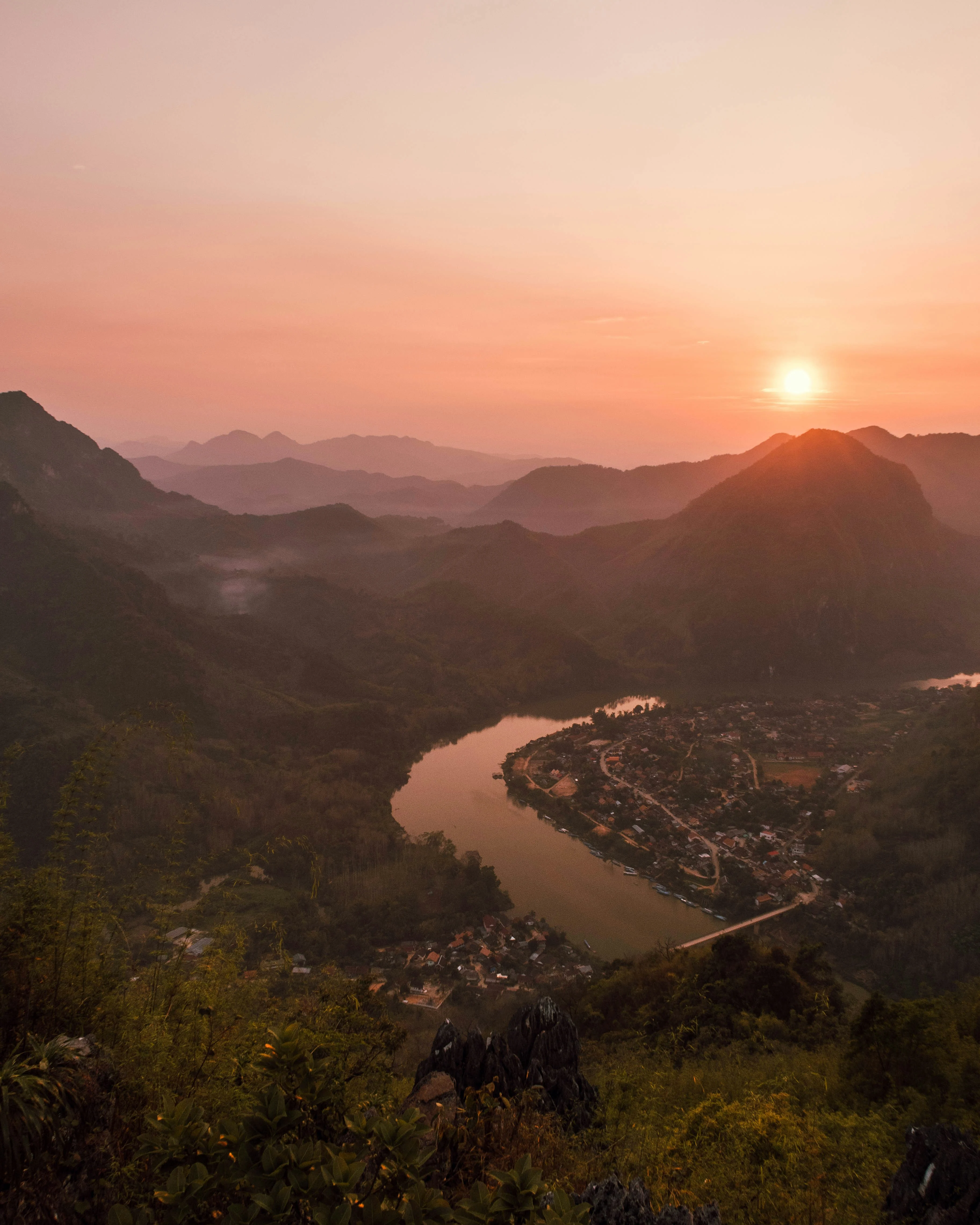 Laos-esim-data-from-alosim