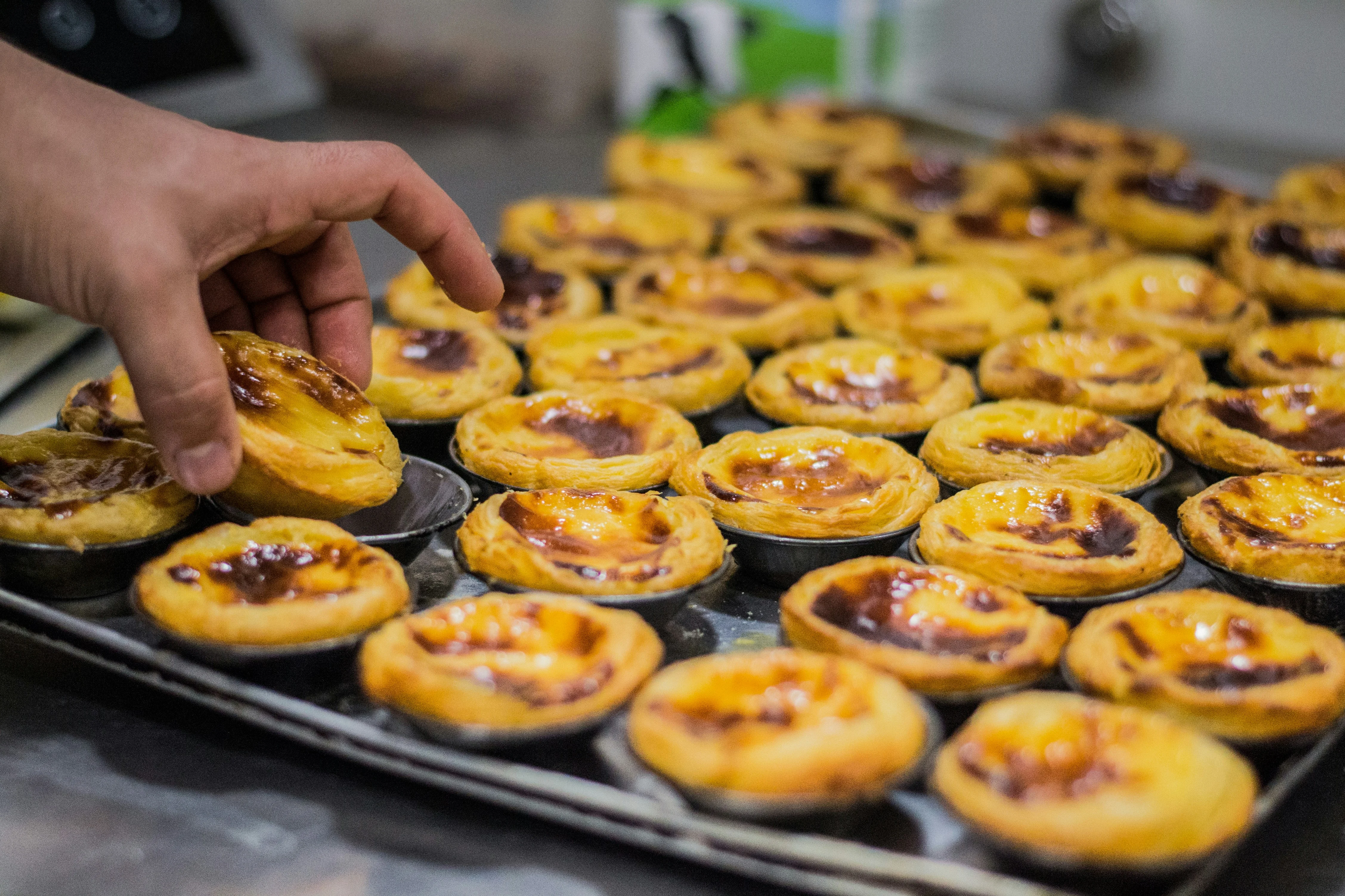 Eating Pastéis de Nata