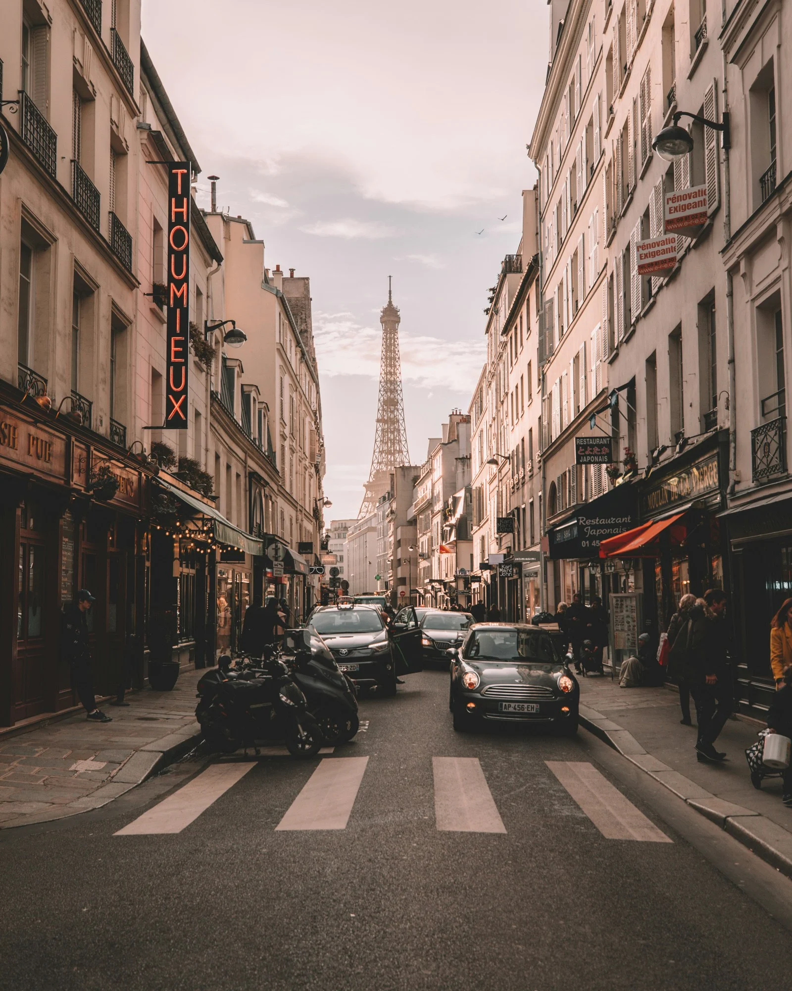 Must-Visit Pastry Shops in Paris
