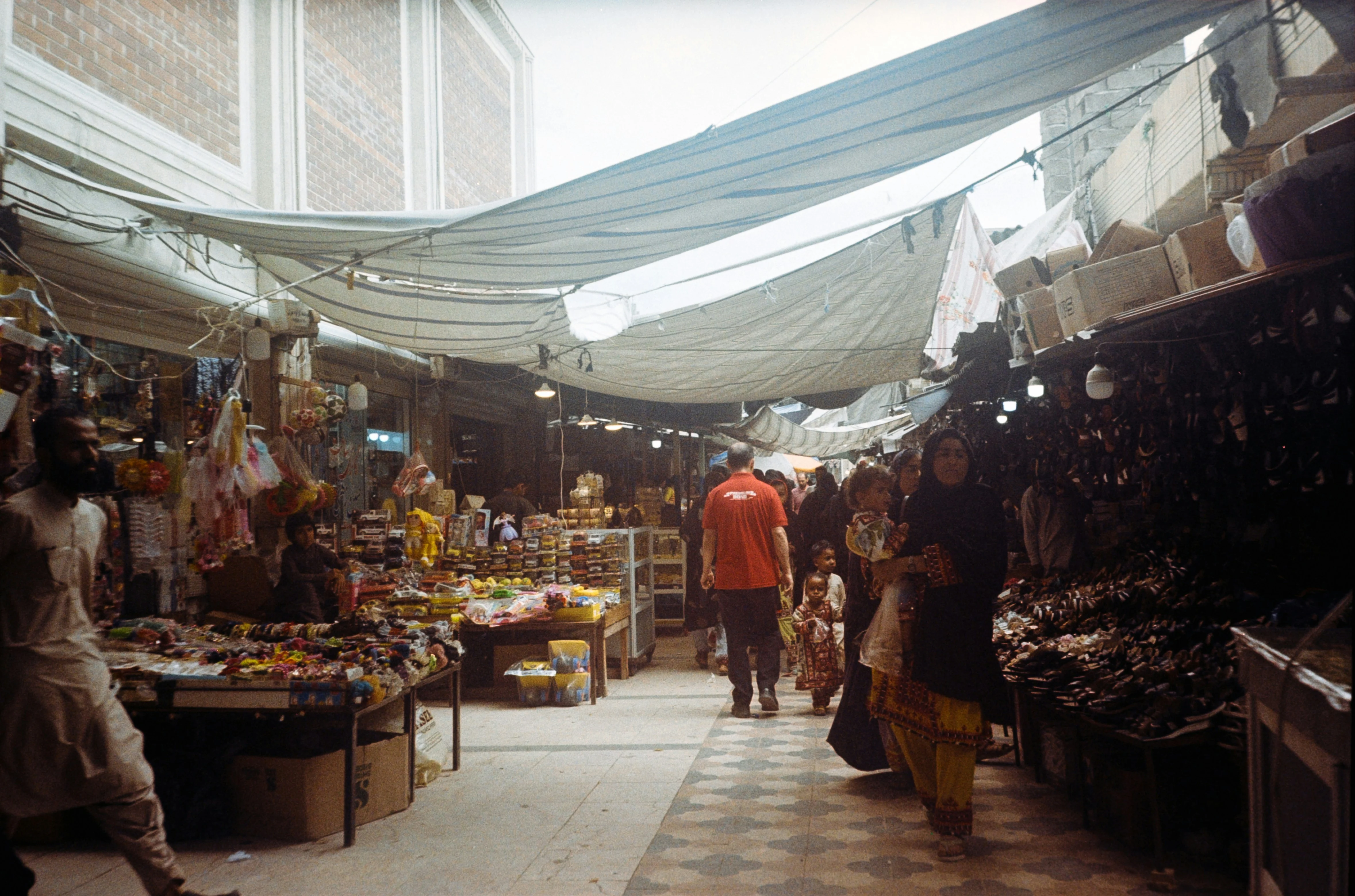 What Are Bazaars and Markets Known For?