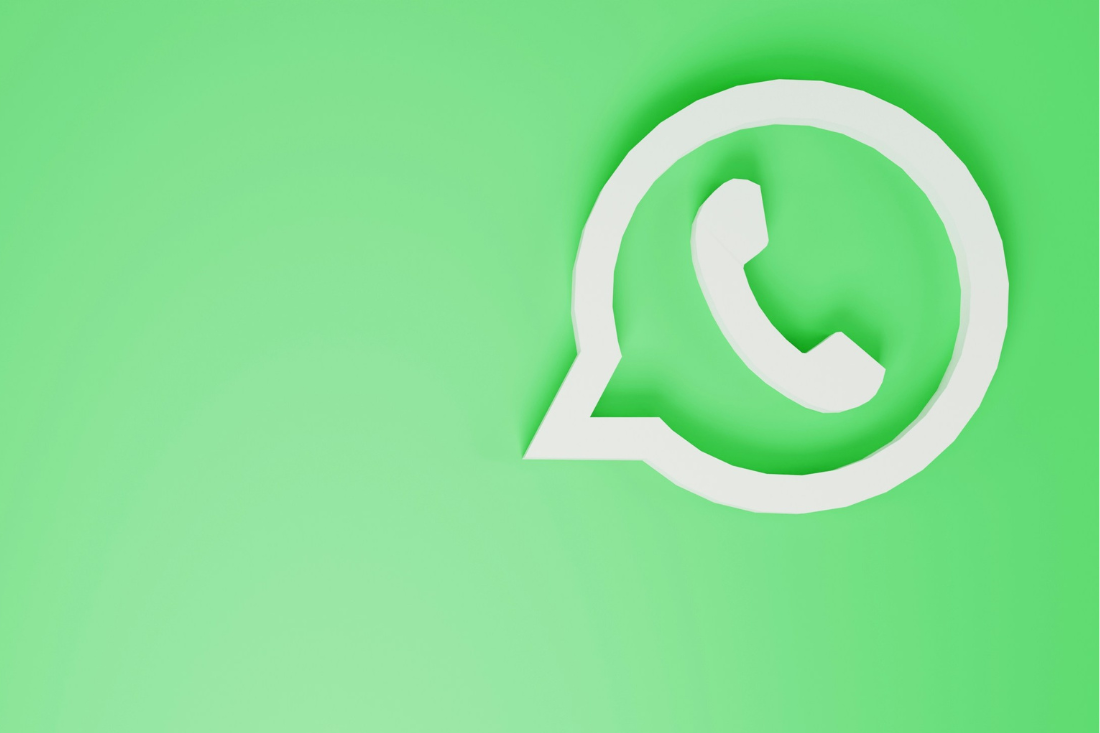 Using WhatsApp overseas? Three things you need to know aloSIM